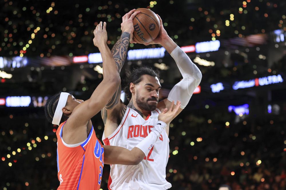 不仅展现出 不仅展现出